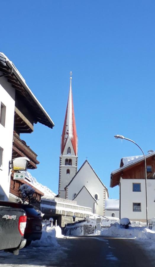 Haus Morgensonne Hotel Pettneu am Arlberg Exterior photo