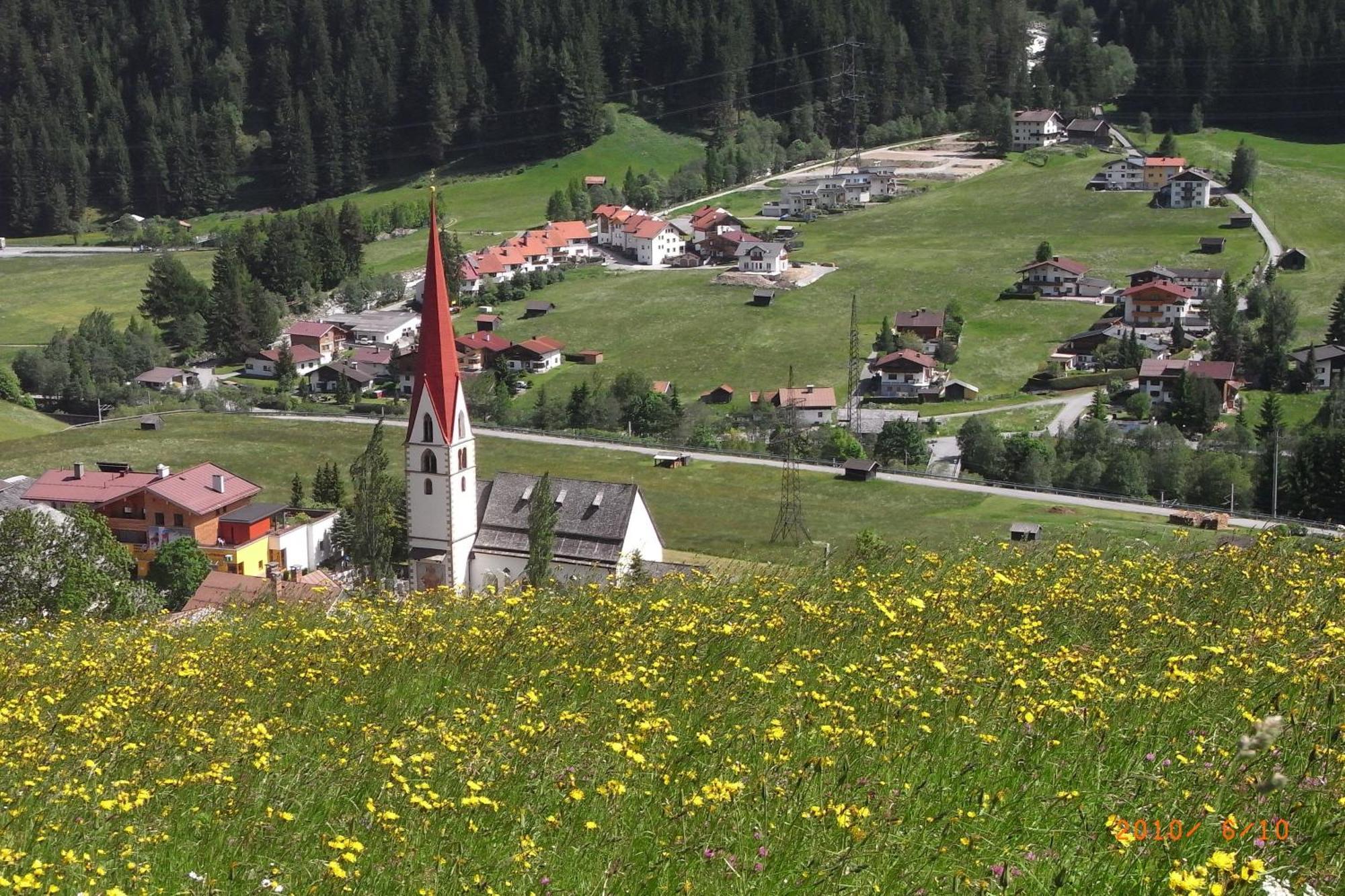 Haus Morgensonne Hotel Pettneu am Arlberg Exterior photo